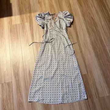 SUIDGE 도트 무늬 롱 스커트