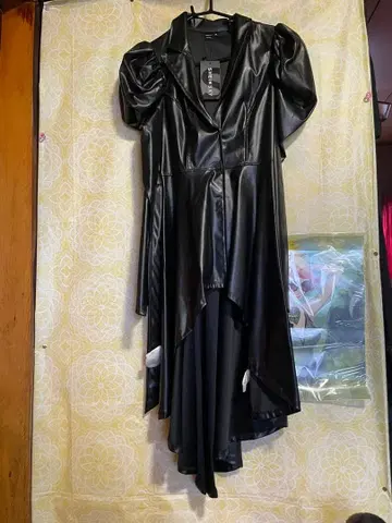 SHEIN 블랙 가죽 퍼프 슬리브 자켓