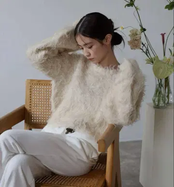 ENC 테디베어 샤기 크롭 풀오버