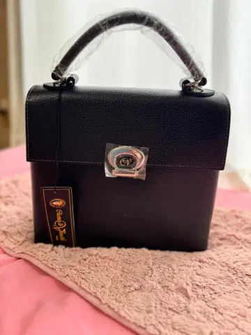 미사용 GV 블랙 핸드백