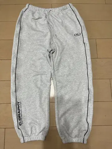 C.GRAPHY L 스웨트 팬츠 그레이
