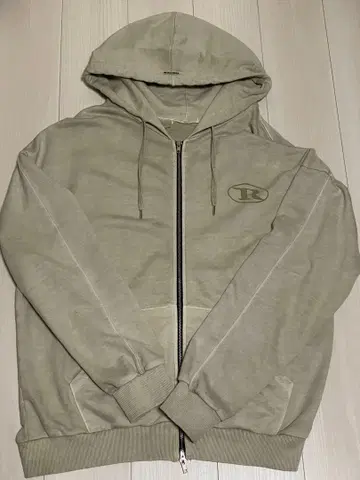 쇼키치 군 착용