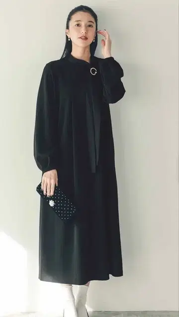 리브인컴포트 보타이 원피스