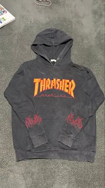 Thrasher 후드티 M