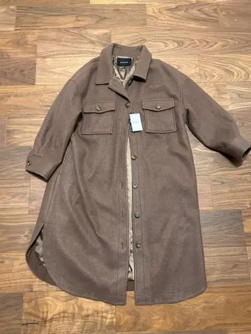 저널 스탠다드 코트