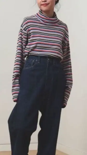 빔즈 보이, 멀티 보더 터틀넥 티셔츠