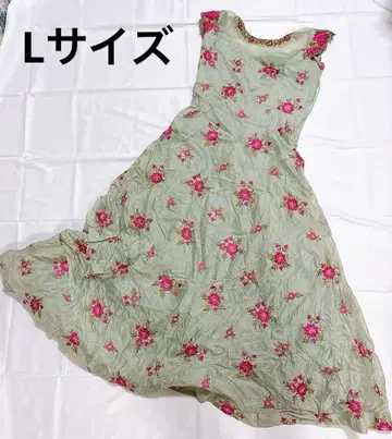 [ L 사이즈 ] 롱 원피스 슬리브리스 꽃무늬 자수 연한 녹색 비쥬