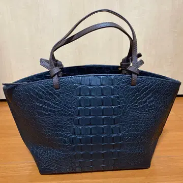 블랙 크로커다일풍 토트백
