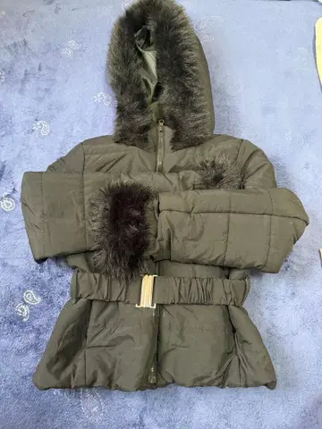 GRL 벨트 포함 퍼 충전솜 다운