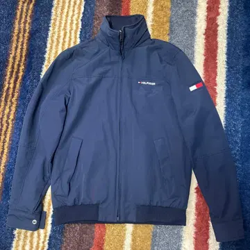TOMMY HILFIGER 네이비 점퍼