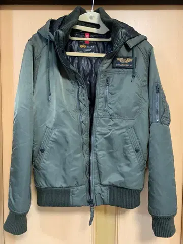 ALPHA INDUSTRIES 밀리터리 자켓 올리브 그린