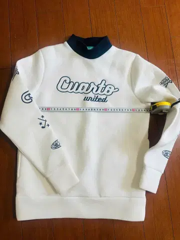 [ 새상품급 ] CUARTO UNITED 여성용 골프 모크넥 맨투맨