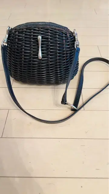 tofe&loadstone 바스켓 숄더