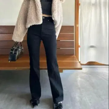 SNIDEL 헤임 플레어 슬림 데님 팬츠 SWFP244229