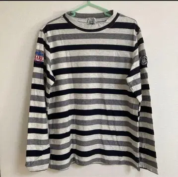 시나코바 보더 긴팔 티셔츠