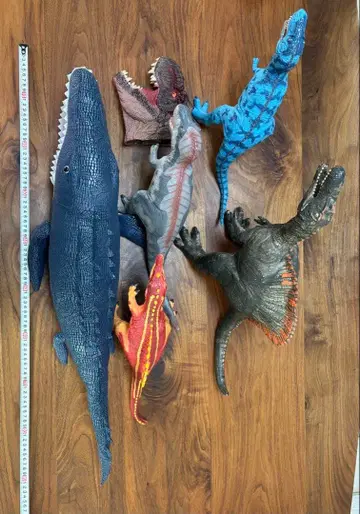 공룡 굿즈 (소프트 비닐, 봉제 인형)