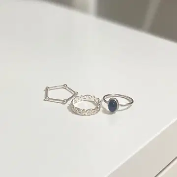 Biju mam 비쥬마무 반지 3점 시착만 한 상품