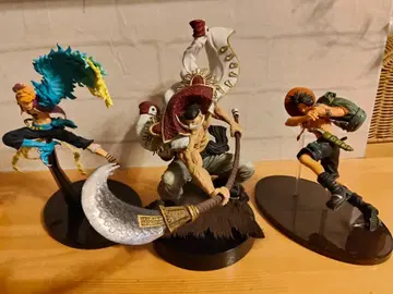 원피스 흰 수염 마르코 에이스