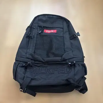 MILKFED 블랙 백팩