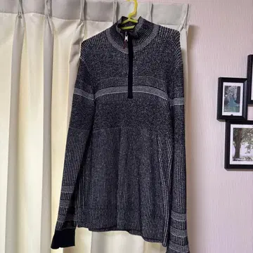 아르마니 익스체인지 하프 지퍼 니트