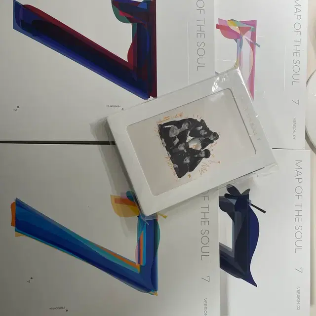 방탄소년단 Map of the soul:7 앨범 (포스터있음)