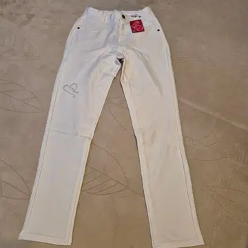 새상품 앤드러브 얇은 기모 화이트 캐주얼 팬츠 L 사이즈 하트 자수