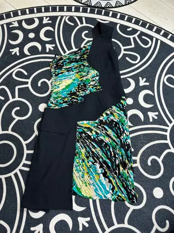 Bcbgmaxazria 슬리브리스 롱 원피스 4