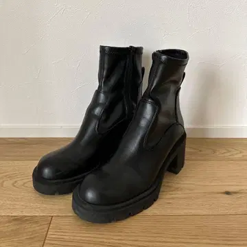 ZARA 사이드 고어 부츠 블랙 가죽 통굽 37