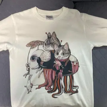 가격 인하 불가 히구치 유코 T셔츠 XS