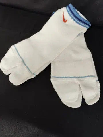 NIKE 타비 양말 TABI 타비