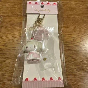 산리오 딸기 휘핑 케이크 키링 마이멜로디