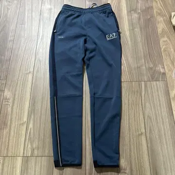 EA7 Emporio Armani VIGOR 팬츠 네이비