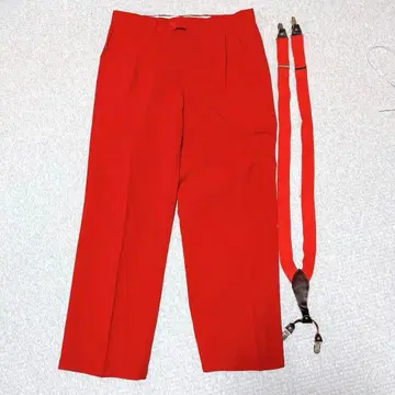 해외 구제 의류 빨간색 워크 팬츠 서스펜더 포함