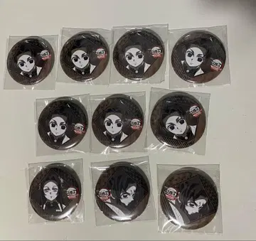 귀멸의 칼날 무한성 코쵸우 시노부 카나에 다이닝 복권 캔뱃지 유년기