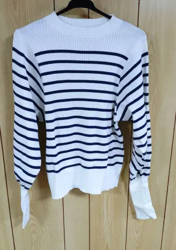 그린 레이블 릴랙싱 네이비 스트라이프 니트 M-189