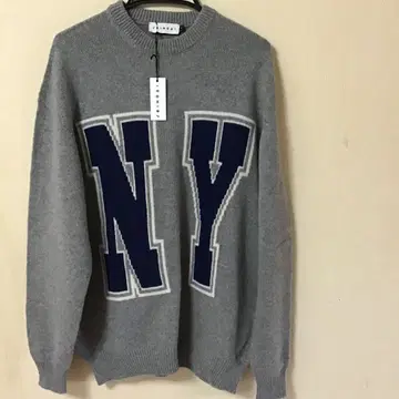 NY 로고 그레이 크루넥 스웨터 조슈아즈