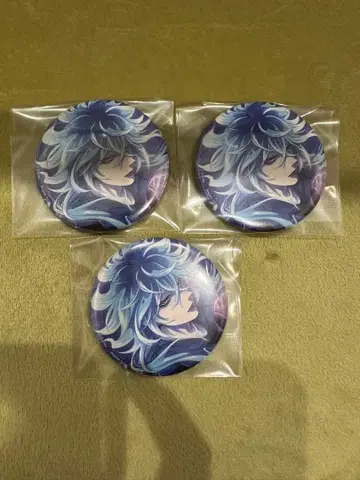 트위스테 이데아 기숙사복 캔뱃지