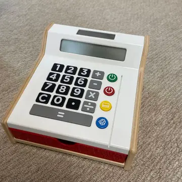 IKEA 계산대 (완구 돈 포함)