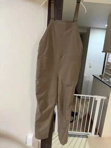 베이지 마터니티 오버롤 NBM32004