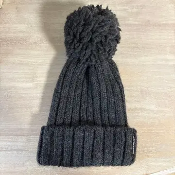일본 미입고 marimekko 폼폼 포함 니트 모자 차콜 그레이