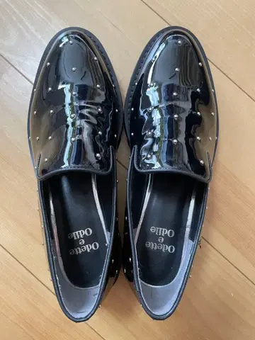 미사용 새상품 odette e odile 로퍼 23.5