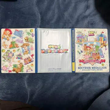 도쿄디즈니씨 수베니어 메달북 메달 45개