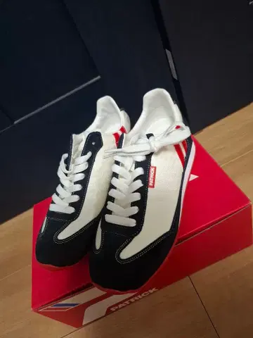 미사용 새상품 PATRICK 스니커즈 MARATHON 마라톤 사이즈 38