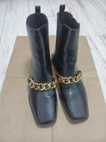 ZARA 체인 사이드 고어 부츠 블랙 39