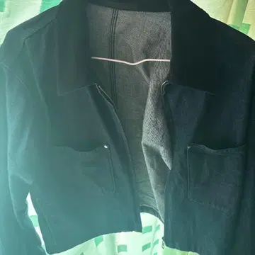 다크 데님 숏 기장 자켓