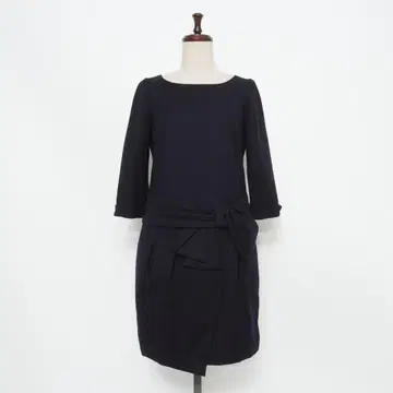 아푸와이저 리셰 울 혼방 리본 모티브 원피스 네이비 2*HD1252