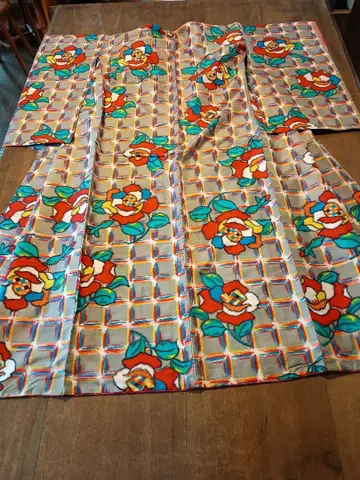 순수 실크 명선 다이쇼 로망 기모노 격자에 동백꽃 무늬