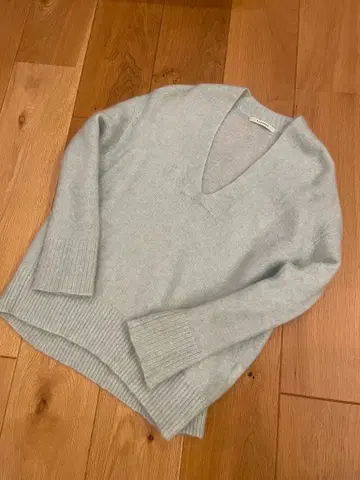 투모로우랜드 맥피 고급 기모 복슬복슬 모헤어 오버 사이즈 니트 그린