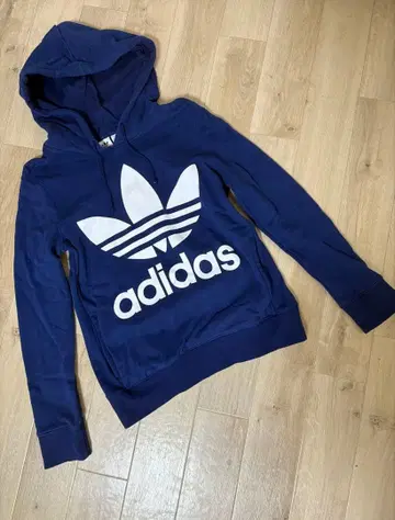 adidas originals 네이비 후드 부착 후드티