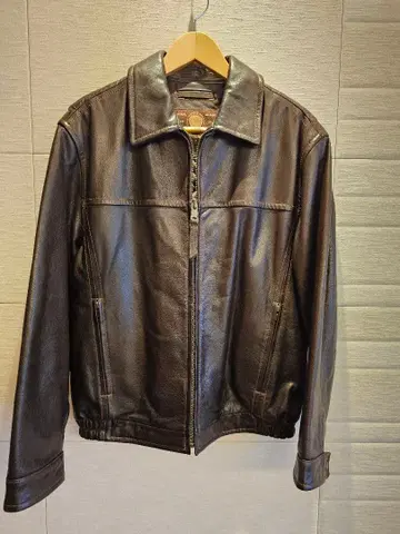 다크 브라운 가죽 자켓 ANDREW MARC